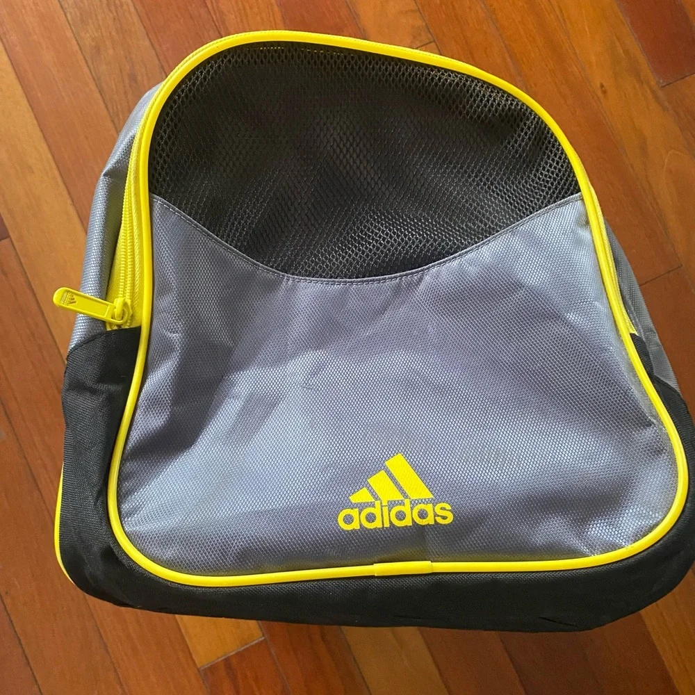 Adidas Grey and Yellow‎ Men's Duffel Bag Adjustable strap multi pockets